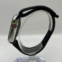 Load image into Gallery viewer, Apple Watch (Series 7) 41mm Silver Unlocked 32GB