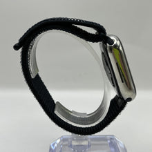 Load image into Gallery viewer, Apple Watch (Series 7) 41mm Silver Unlocked 32GB
