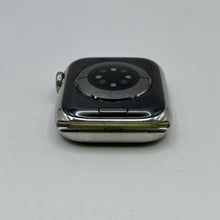 Load image into Gallery viewer, Apple Watch (Series 7) 41mm Silver Unlocked 32GB