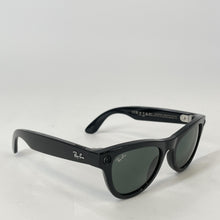Load image into Gallery viewer, Meta Ray-Ban Meta Skyler (Gen 1) Shiny Black 32GB