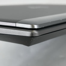 Load image into Gallery viewer, HP ZBook 15 G6 Silver 2.6 GHz Intel Core i7 9th Gen. 32GB RAM 1TB Solid State Drive NVIDIA Quadro T1000 4 GB