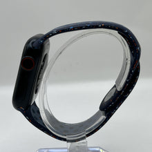 Load image into Gallery viewer, Apple Watch (Series 8) 41mm Space Black Unlocked 32GB