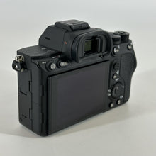 Load image into Gallery viewer, Sony Alpha 7R IV 61MP Black