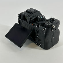 Load image into Gallery viewer, Sony Alpha 7R IV 61MP Black