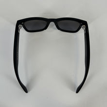 Load image into Gallery viewer, Meta Ray-Ban Meta Wayfarer (Gen 1) Matte Black 32GB