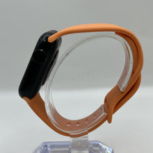 Load image into Gallery viewer, Apple Watch (SE) 2nd Gen. 40mm Black WiFi 32GB