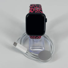 Load image into Gallery viewer, Apple Watch SE 3 44mm Midnight Unlocked 64GB