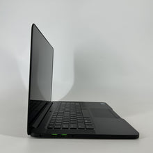 Load image into Gallery viewer, Razer Blade 14 2017 Black 2.8 GHz Intel Core i7 7th Gen. 16GB RAM 1TB Solid State Drive NVIDIA GeForce GTX 1060 6 GB