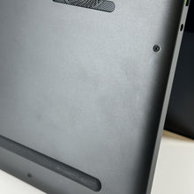 Load image into Gallery viewer, Razer Blade 14 2017 Black 2.8 GHz Intel Core i7 7th Gen. 16GB RAM 1TB Solid State Drive NVIDIA GeForce GTX 1060 6 GB