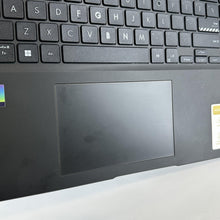 Load image into Gallery viewer, Asus Vivobook 16 Black 1.7 GHz Intel Core i7 12th Gen. 16GB RAM 512GB Solid State Drive