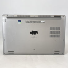 Load image into Gallery viewer, Dell Latitude 5520 15.6 Gray 3.0 GHz Intel Core i7 11th Gen. 32GB RAM 512GB Solid State Drive