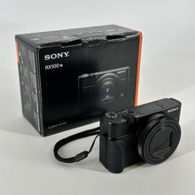 Load image into Gallery viewer, Sony Cyber-Shot RX100 VII 20.1MP Black