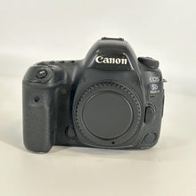 Load image into Gallery viewer, Canon EOS 5D Mark IV 30.4MP Black