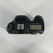 Load image into Gallery viewer, Canon EOS 5D Mark IV 30.4MP Black