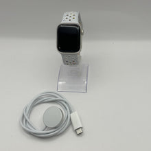 Load image into Gallery viewer, Apple Watch (Series 7) 41mm Gold Unlocked 32GB