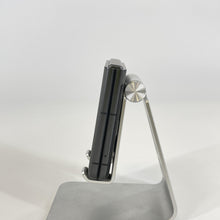 Load image into Gallery viewer, Motorola Razr (2024) 256GB Gray (Metro)