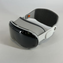Load image into Gallery viewer, Apple Vision Pro 256GB