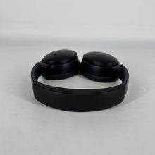 Load image into Gallery viewer, Bose QuietComfort Headphones Black