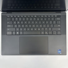 Load image into Gallery viewer, Precision 5570 15.6 Silver 2.4 GHz Intel Core i7 12th Gen. 32GB RAM 512GB Solid State Drive NVIDIA RTX A2000 8 GB