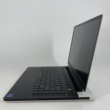 Load image into Gallery viewer, Dell Alienware X15 R1 White 2.5 GHz Intel Core i9 11th Gen. 32GB RAM 2TB Solid State Drive NVIDIA GeForce RTX 3070 8 GB