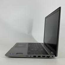 Load image into Gallery viewer, Dell Latitude 5540 15.6 Gray 1.9 GHz Intel Core i7 13th Gen. 16GB RAM 512GB Solid State Drive
