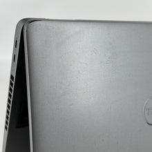 Load image into Gallery viewer, Dell Latitude 5540 15.6 Gray 1.8 GHz Intel Core i7 13th Gen. 32GB RAM 1TB Solid State Drive