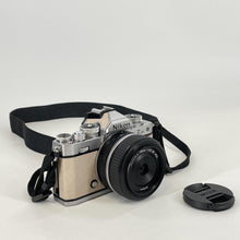 Load image into Gallery viewer, Nikon Zfc 20.9MP Black