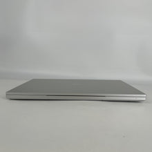 Load image into Gallery viewer, Razer Blade 18 2023 White 2.2 GHz Intel Core i9 13th Gen. 64GB RAM 2TB Solid State Drive 4TB Solid State Drive NVIDIA GeForce RTX 4090 16 GB