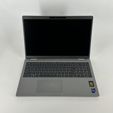 Load image into Gallery viewer, Latitude 5540 15.6 Gray 1.9 GHz Intel Core i7 13th Gen. 16GB RAM 512GB Solid State Drive