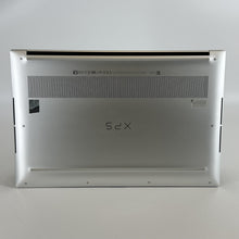 Load image into Gallery viewer, Dell XPS 15 9520 Silver 2.3 GHz Intel Core i7 12th Gen. 16GB RAM 512GB Solid State Drive NVIDIA GeForce RTX 3050 4 GB