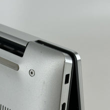 Load image into Gallery viewer, Dell XPS 15 9520 Silver 2.3 GHz Intel Core i7 12th Gen. 16GB RAM 512GB Solid State Drive NVIDIA GeForce RTX 3050 4 GB