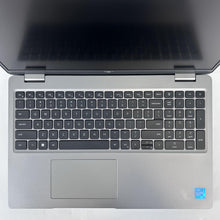 Load image into Gallery viewer, Dell Latitude 5520 15.6 Gray 3.0 GHz Intel Core i7 11th Gen. 32GB RAM 512GB Solid State Drive