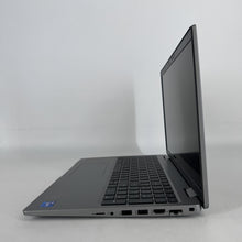 Load image into Gallery viewer, Dell Latitude 5520 15.6 Gray 3.0 GHz Intel Core i7 11th Gen. 32GB RAM 512GB Solid State Drive