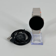 Load image into Gallery viewer, Samsung Galaxy Watch7 40mm Silver Unlocked 32GB