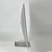 Load image into Gallery viewer, Apple iMac Retina 27 5K 2019 3.0 GHz Intel Core i5 8th Gen. 40GB RAM 512GB Solid State Drive AMD Radeon Pro 570X 4 GB