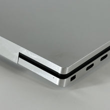 Load image into Gallery viewer, Dell XPS 17 9710 Silver 2.3 GHz Intel Core i7 11th Gen. 16GB RAM 512GB Solid State Drive NVIDIA GeForce RTX 3050 4 GB