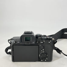 Load image into Gallery viewer, Sony Alpha 7 IV 33MP Black