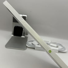 Load image into Gallery viewer, Apple Watch (Series 11) 42mm Silver WiFi 64GB