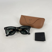 Load image into Gallery viewer, Meta Ray-Ban Meta Wayfarer (Gen 2) Shiny Black 32GB