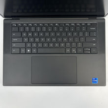 Load image into Gallery viewer, Dell Precision 5570 15.6 Gray 2.3 GHz Intel Core i7 12th Gen. 32GB RAM 1TB Solid State Drive NVIDIA RTX A1000 4 GB