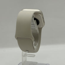 Load image into Gallery viewer, Apple Watch (SE) 2nd Gen. 40mm Gold Unlocked 32GB