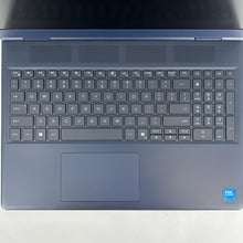Load image into Gallery viewer, Dell Alienware 16 Aurora Interstellar Indigo 2.5 GHz Intel Core 7 Series 2 32GB RAM 1TB Solid State Drive NVIDIA GeForce RTX 5060 8 GB