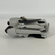 Load image into Gallery viewer, DJI Mini 4 Pro Carbon Gray