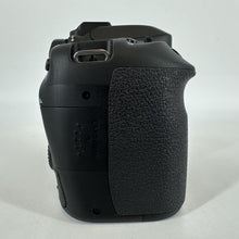 Load image into Gallery viewer, Canon EOS 80D 24.2MP Black