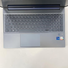 Load image into Gallery viewer, HP Pavilion 15 Blue 2.1 GHz Intel Core i7 12th Gen. 16GB RAM 512GB Solid State Drive