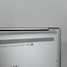 Load image into Gallery viewer, Dell XPS 13 9300 Gray 1.3 GHz Intel Core i7 10th Gen. 16GB RAM 512GB Solid State Drive