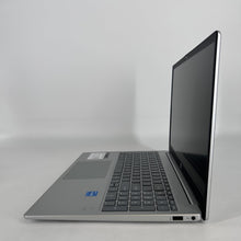 Load image into Gallery viewer, HP Notebook 15 Silver 1.8 GHz Intel Core i3 16GB RAM 512GB Solid State Drive