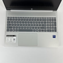 Load image into Gallery viewer, HP OmniBook 5 16 Glacier Silver 2.3 GHz Intel Core Ultra 7 Series 2 16GB RAM 1TB Solid State Drive