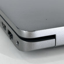 Load image into Gallery viewer, Dell Latitude 5540 15.6 Gray 1.6 GHz Intel Core i5 13th Gen. 8GB RAM 256GB Solid State Drive