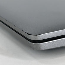 Load image into Gallery viewer, Dell Latitude 5540 15.6 Gray 1.6 GHz Intel Core i5 13th Gen. 8GB RAM 256GB Solid State Drive